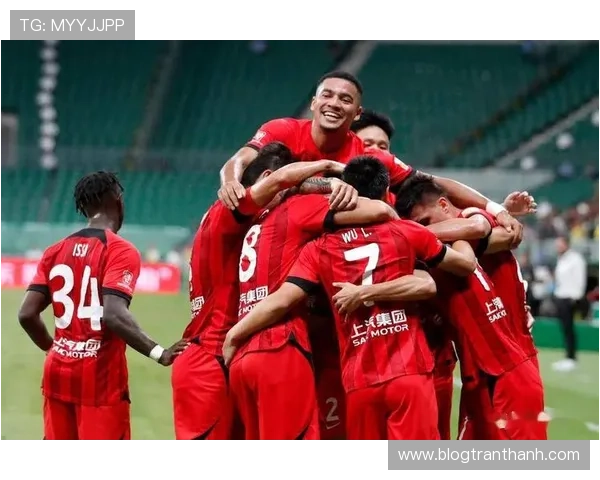 中超联赛新赛季将启,各队引援动作频频备受关注 中超联赛新赛季将启,各队引援动作频频备受关注