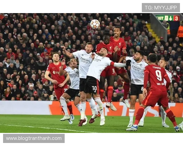 科瓦契奇面对利物浦高压逼抢的持球表现解析