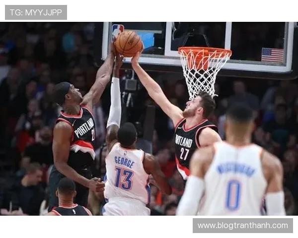 利拉德突破制造多次挡拆错位，助力开拓者提升关键时刻得分效率