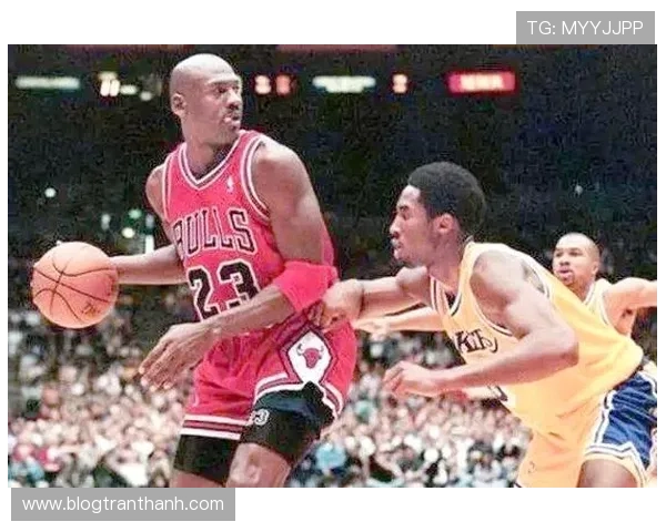 奥拉朱旺背身单打效率高出中心均值20%主导内线进攻